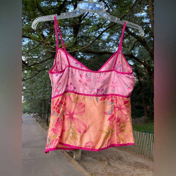 Ann Taylor Pink Floral Silk top with spaghetti straps - Picture 9 of 11